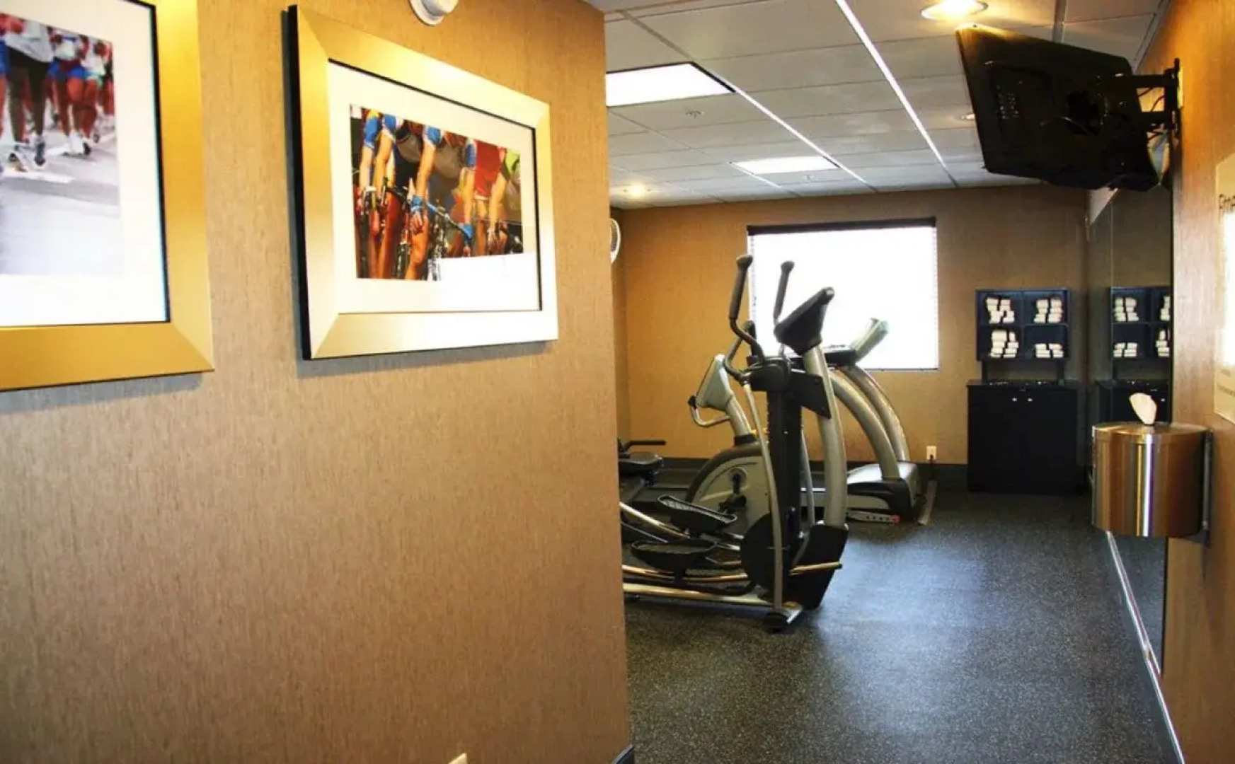 Holiday Inn Express Toledo North by IHG