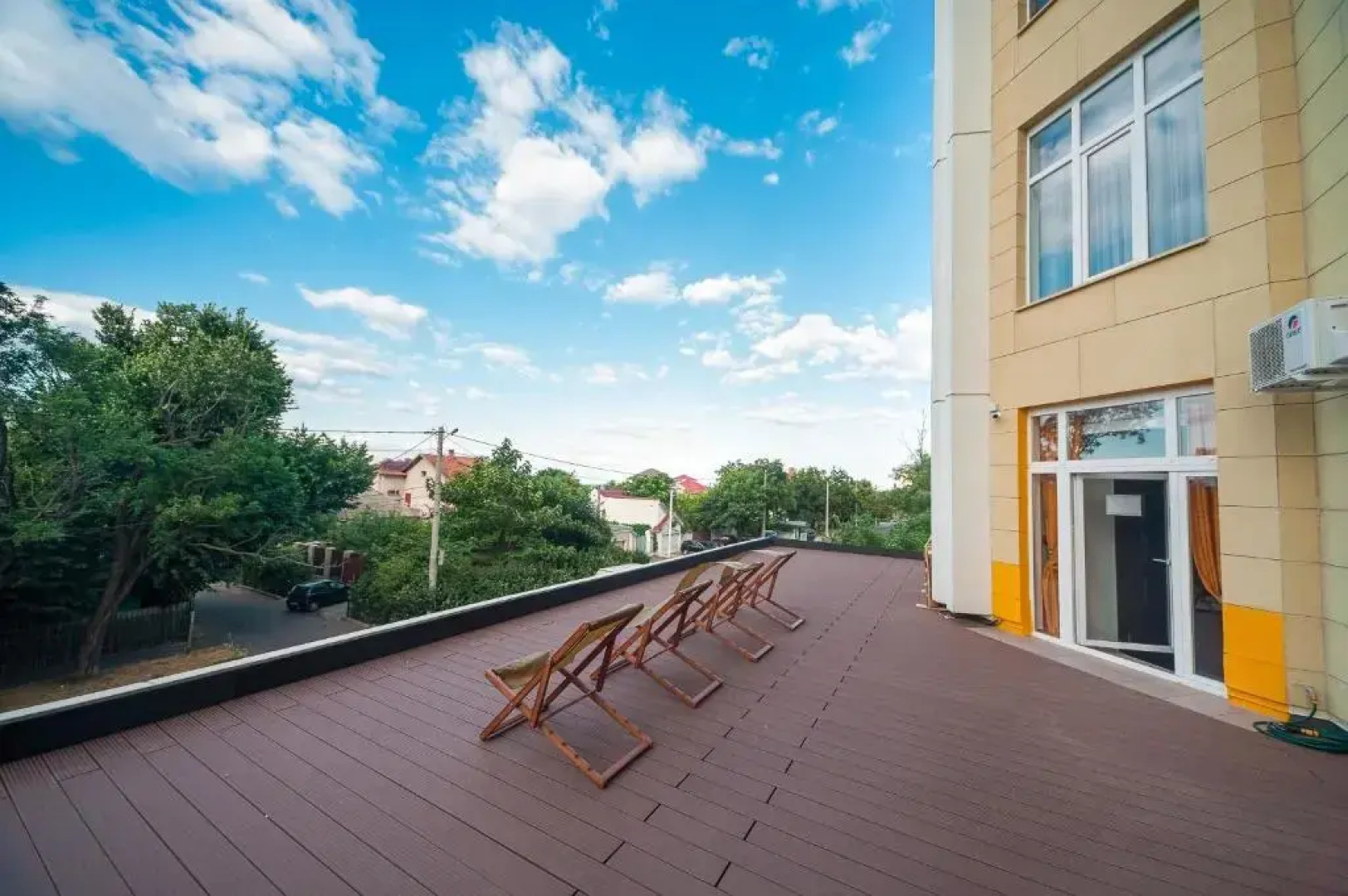 Beehive Hotel Odessa