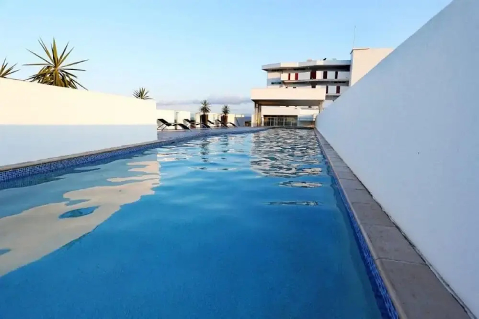 Holborn By Q Resorts