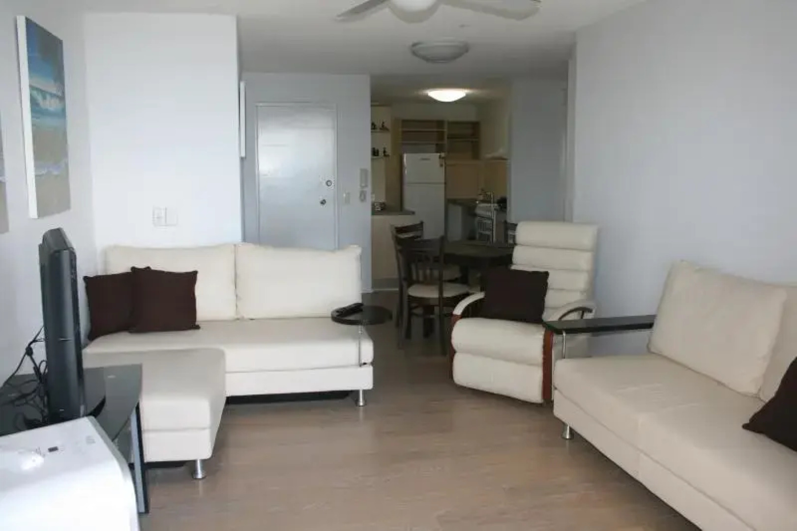 Kingsrow Holiday Apartments