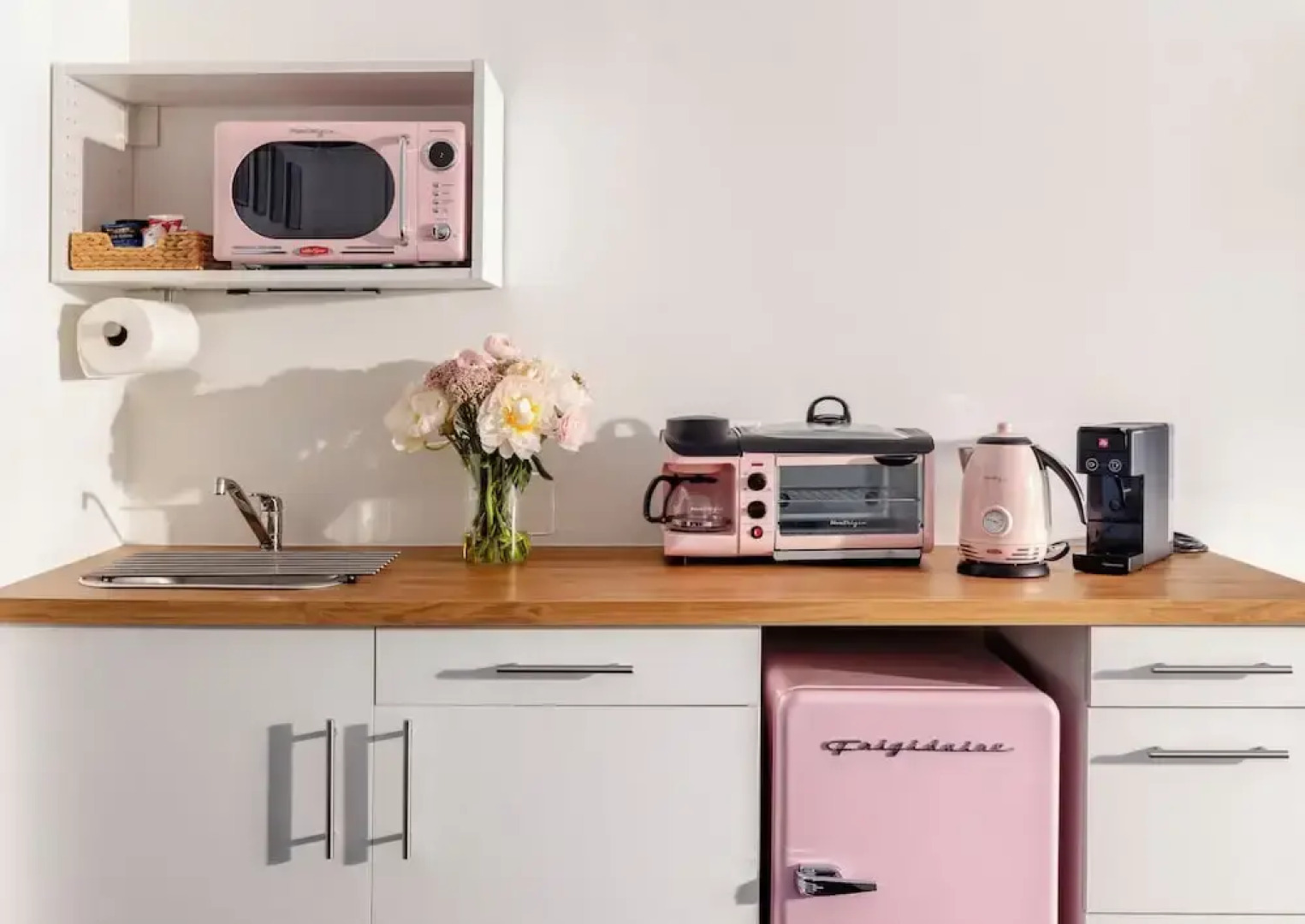 Days Inn And Suites Peachtree City