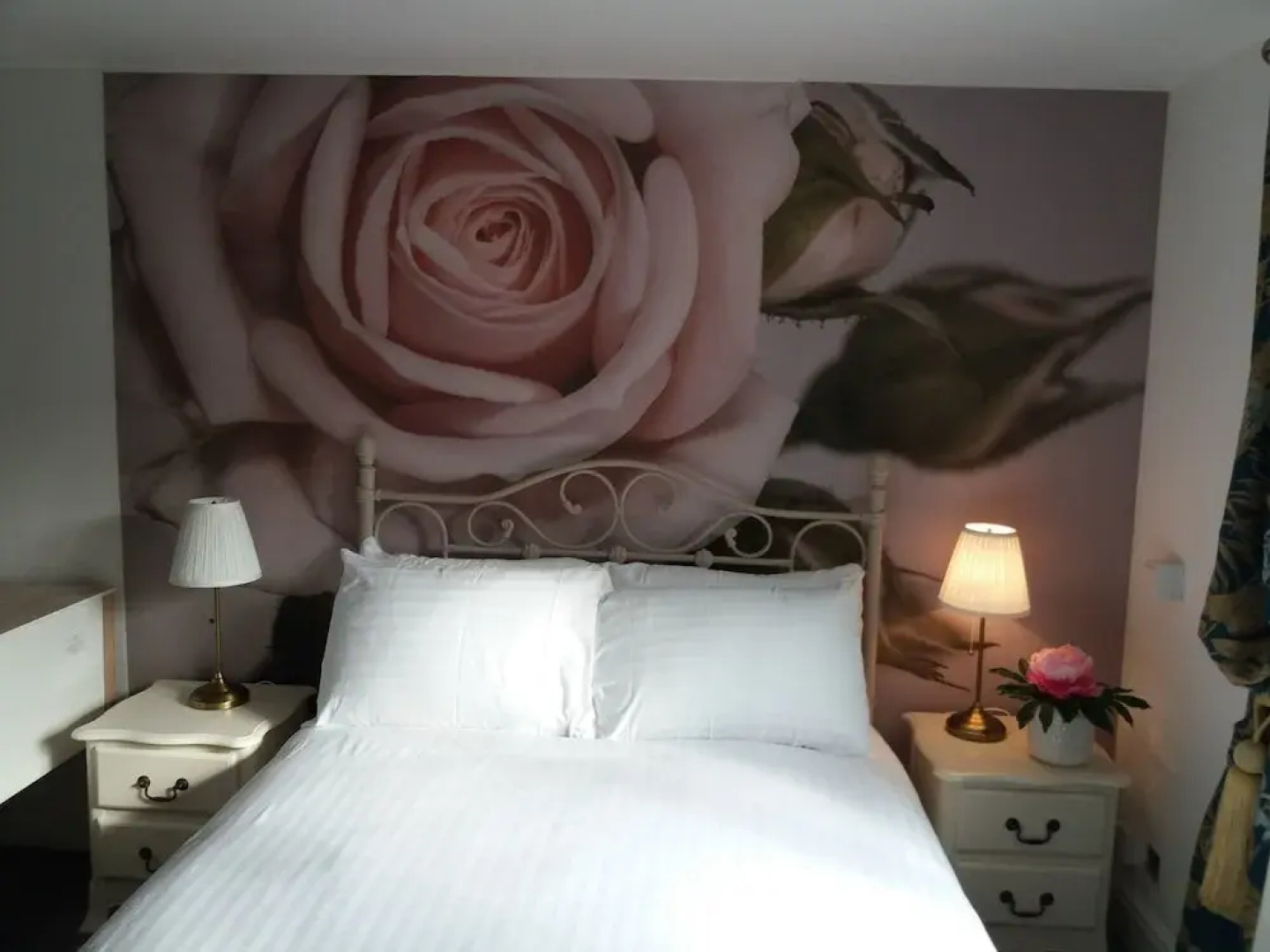 River Court Apartments LETS