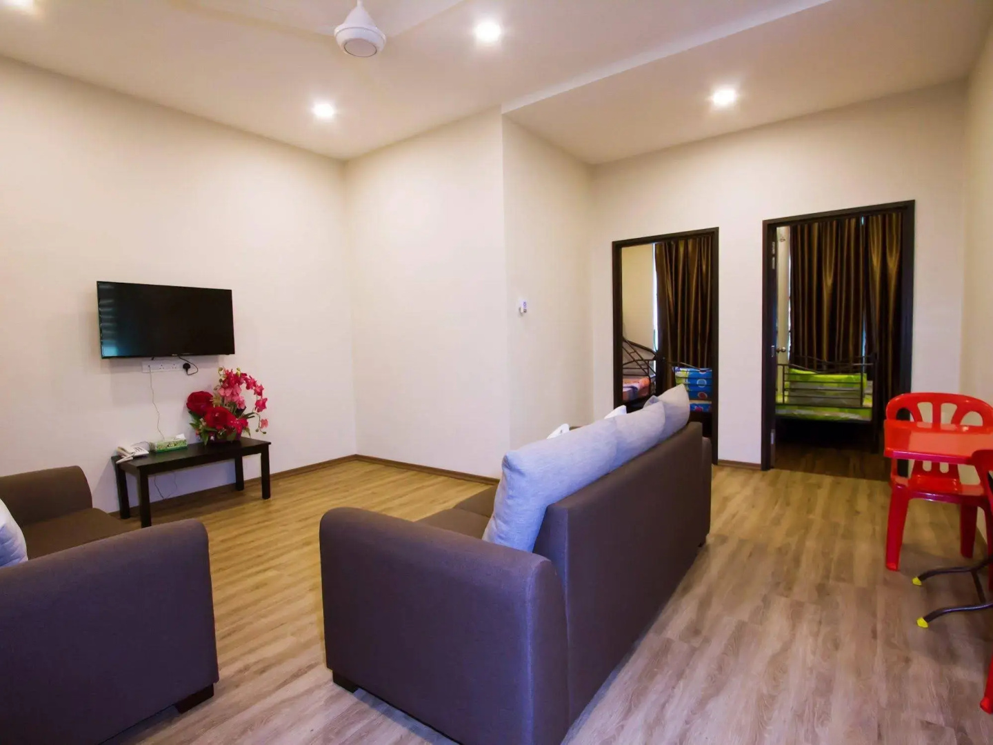 Tropicana Homestay