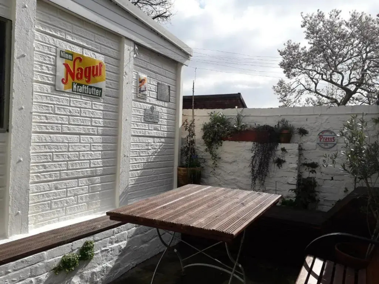 Tŷ Selah, Rugby Ave, Neath