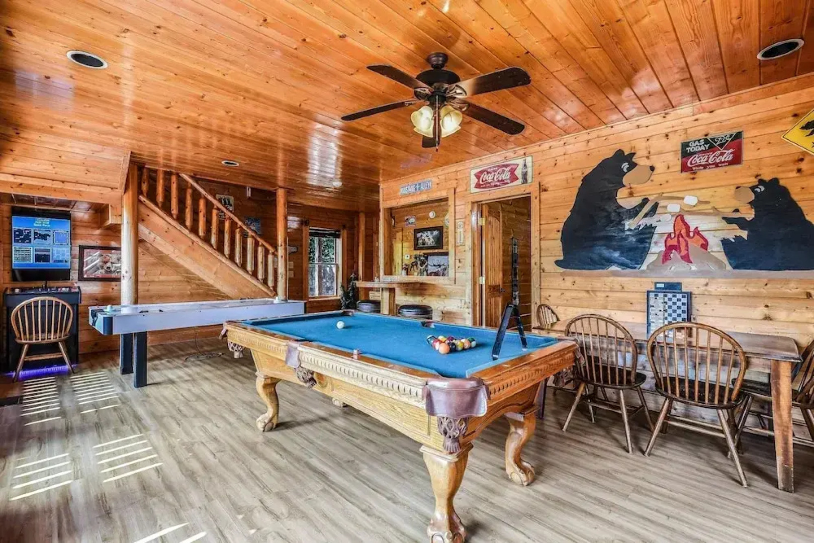 Extravagant View 3 Bedrooms 3 Bathrooms Cabin