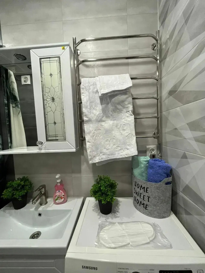 Апартаменты в 6-м микрорайоне 8