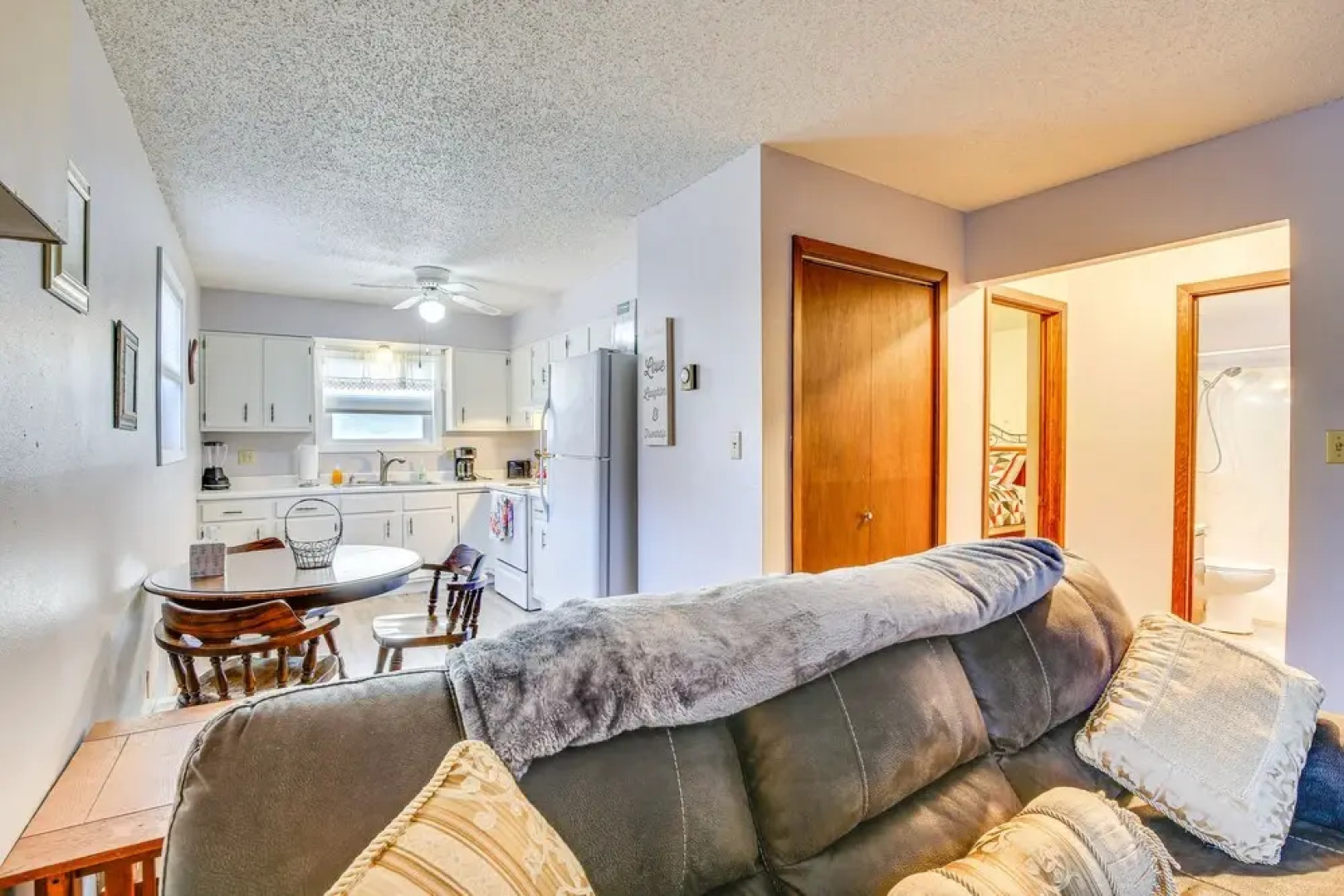 Downtown Pierre Apartment ~ 1/2 Mi to River!