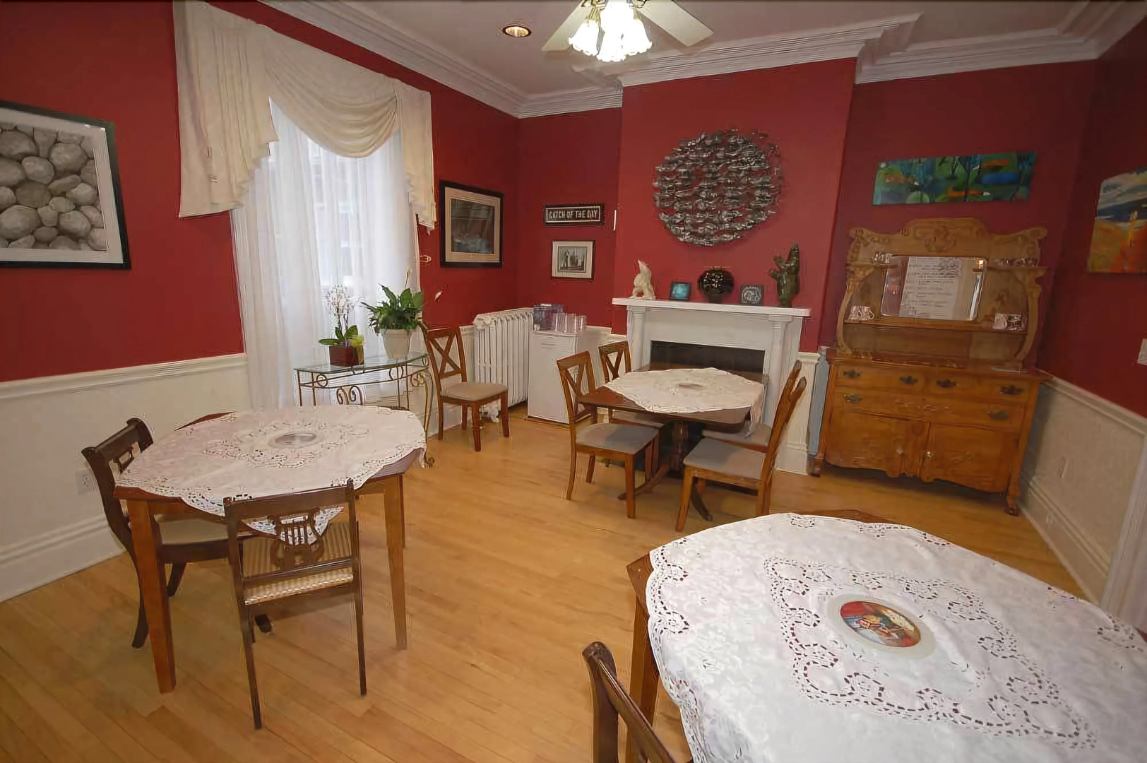 Charlotte's Rose Inn