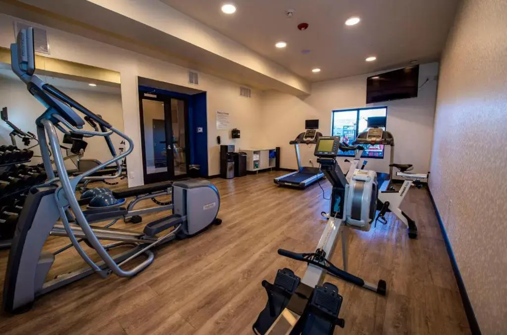 Holiday Inn Express & Suites Colorado Springs AFA Northgate by IHG