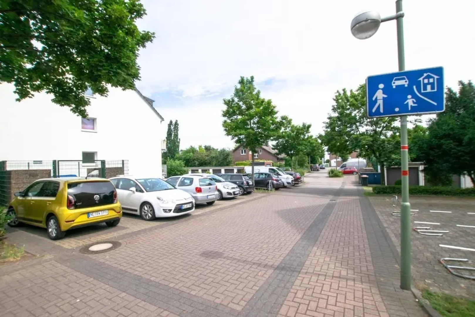 Tolstov-Hotels Large 3 Room Apartment