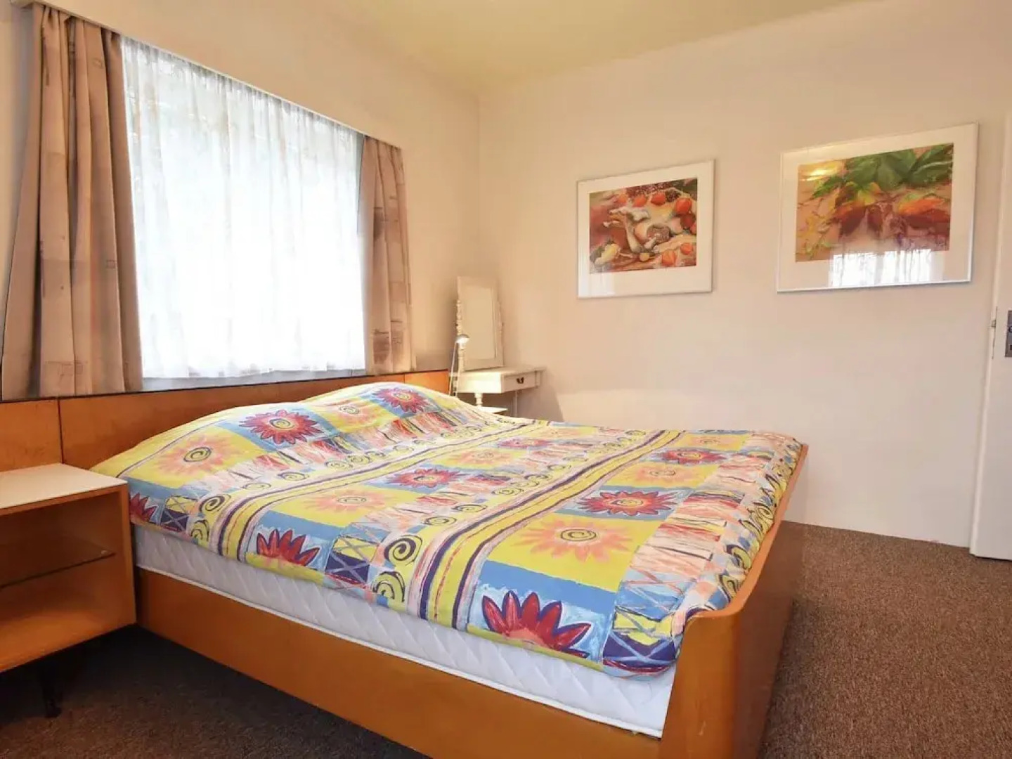 Serene Holiday Home in Mladé Buky with Private Pool and Trampoline