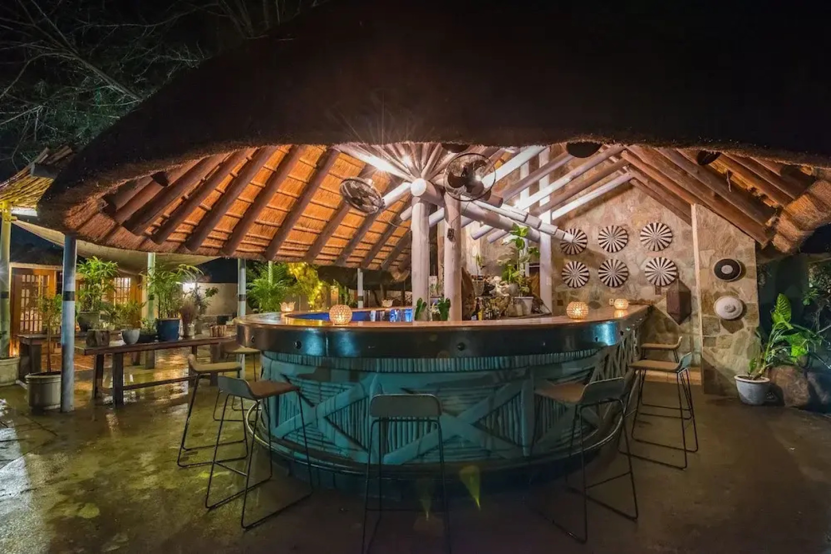 Thornybush Waterside Lodge