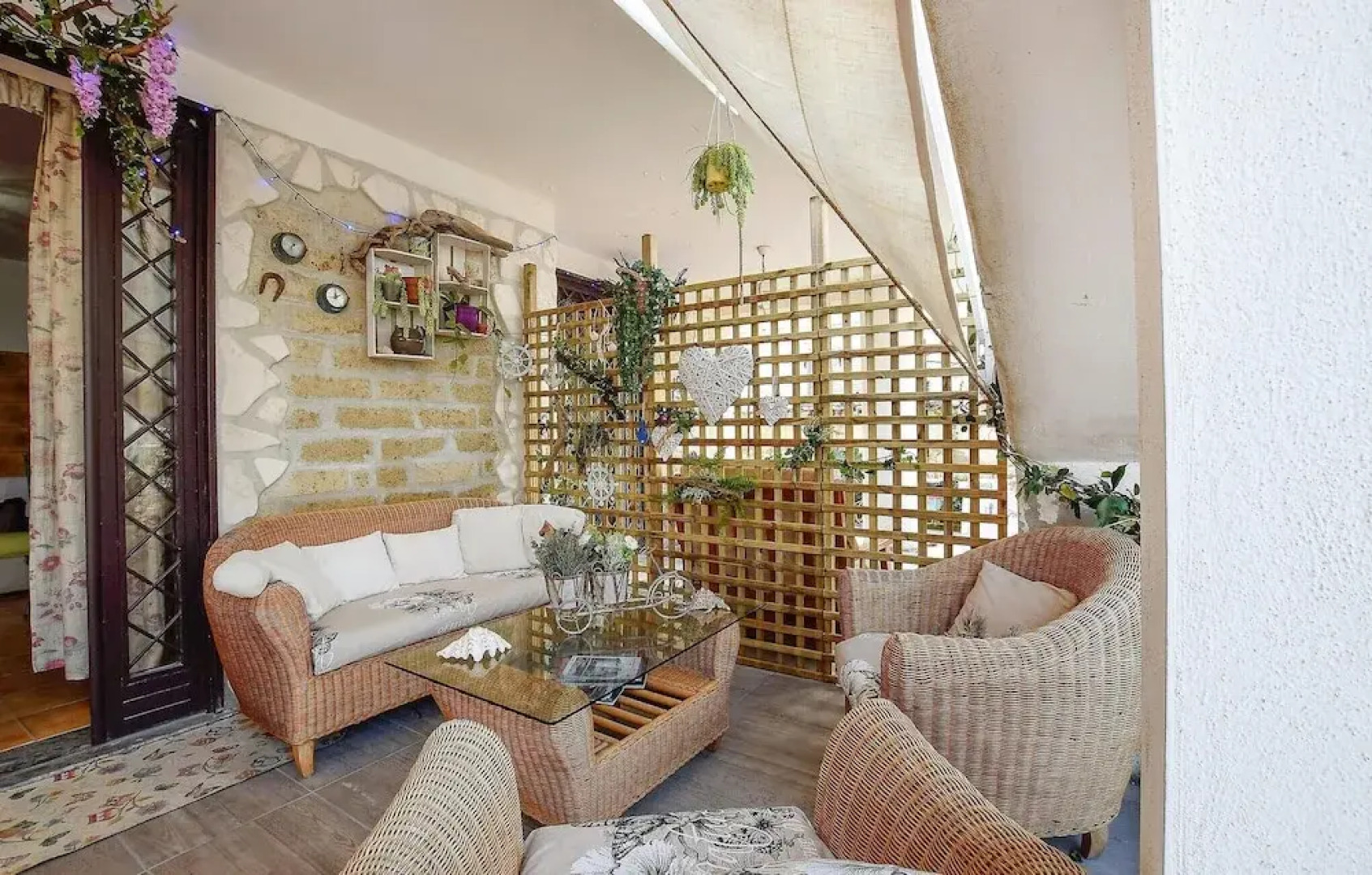 Awesome Apartment in Castel Volturno With Wifi and 2 Bedrooms