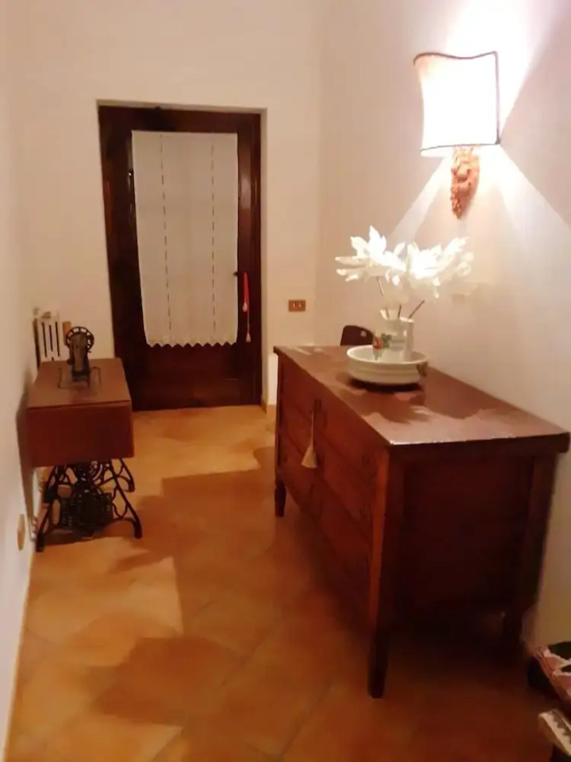 Villa With 6 Bedrooms in Provincia di Caserta, With Wonderful Mountain View, Private Pool, Furnished Garden