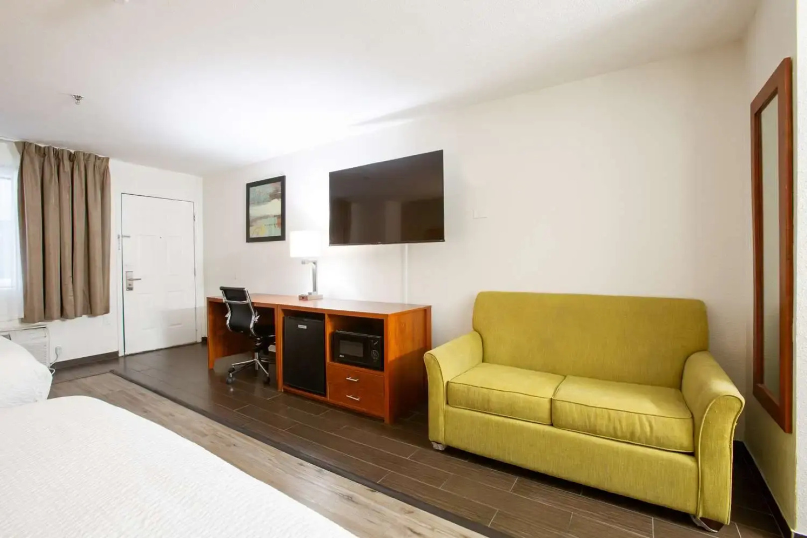 The Hotel Serene Glendale Peoria, Surestay Collection by BW