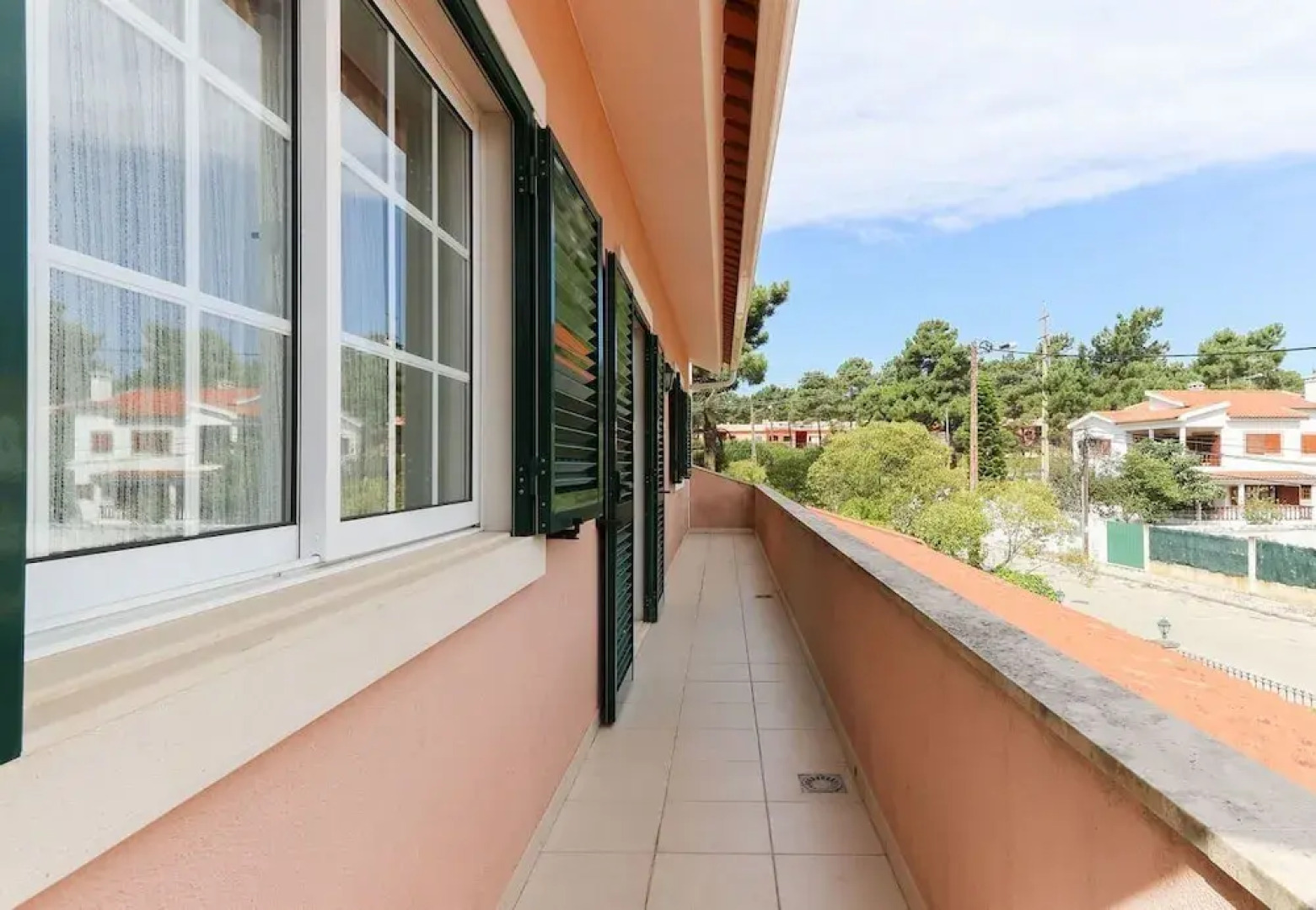 Caparica Beach Villa by Homing