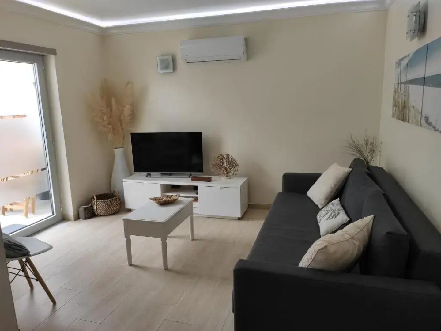 Numar Residence J -Manta Rota