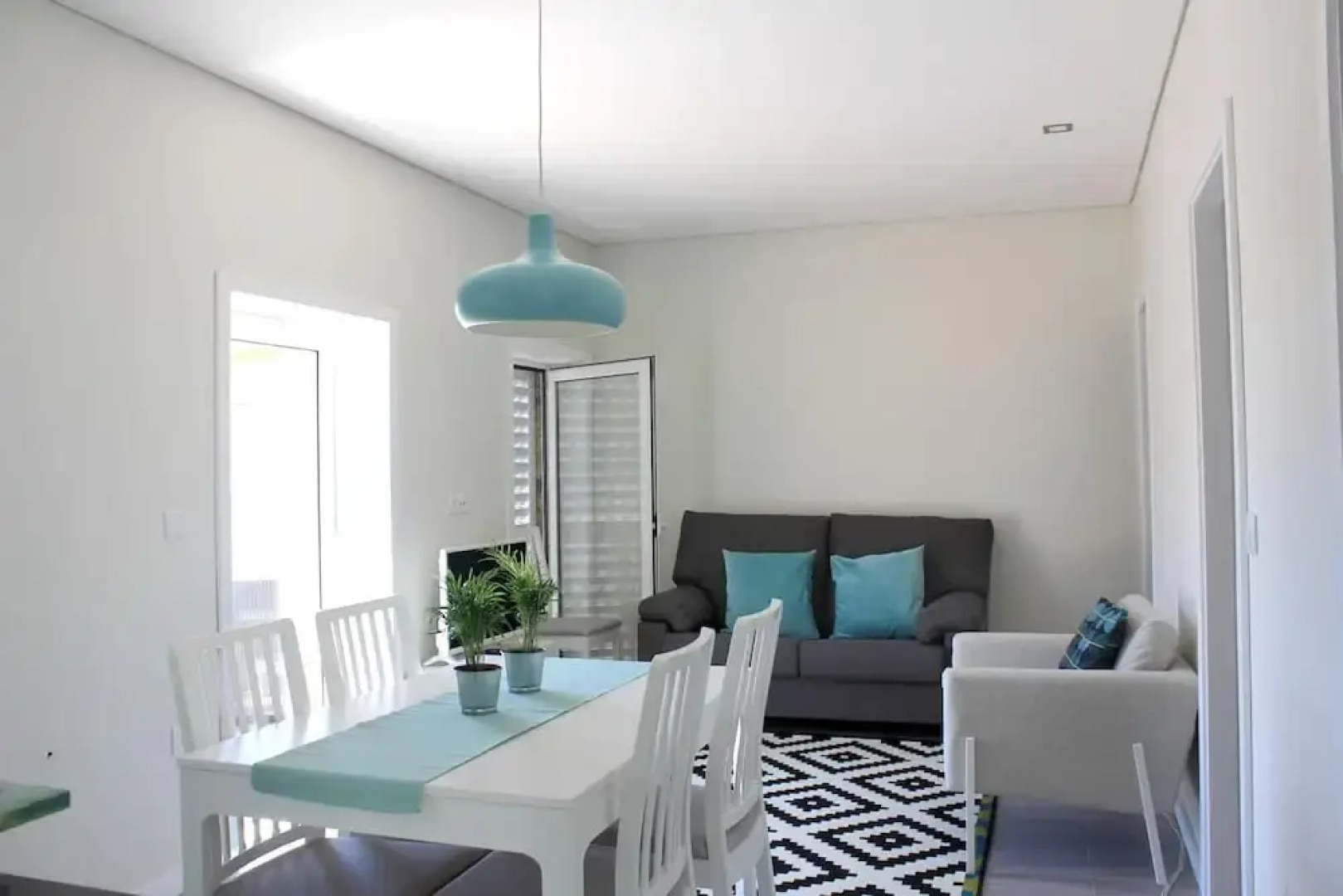 House with 2 Bedrooms in Requião, with Shared Pool, Terrace And Wifi