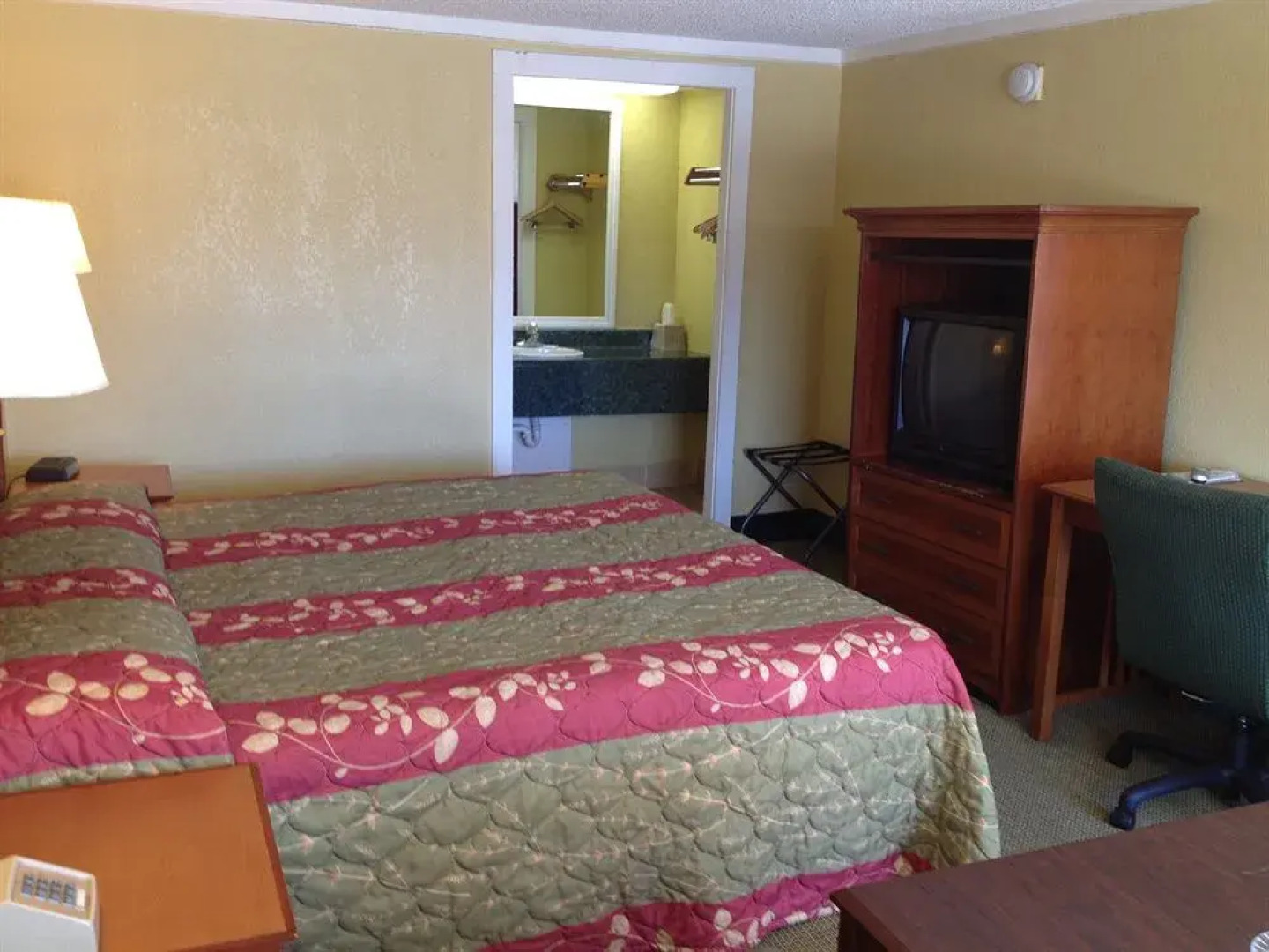 Americas Best Value Inn Conyers
