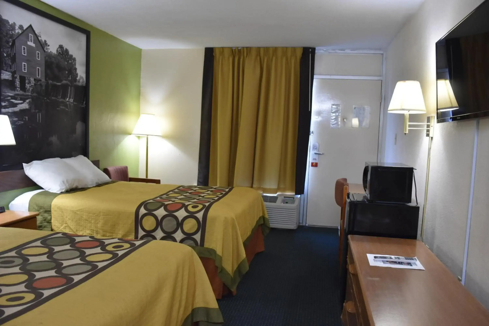 Super 8 By Wyndham Tifton