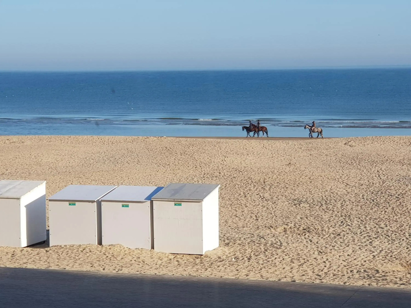 Koksijde Zeedijk La Digue 102 appartement - lateraal zeezicht