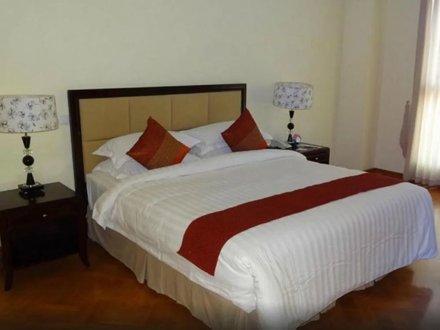 Mawlamyine Strand Hotel