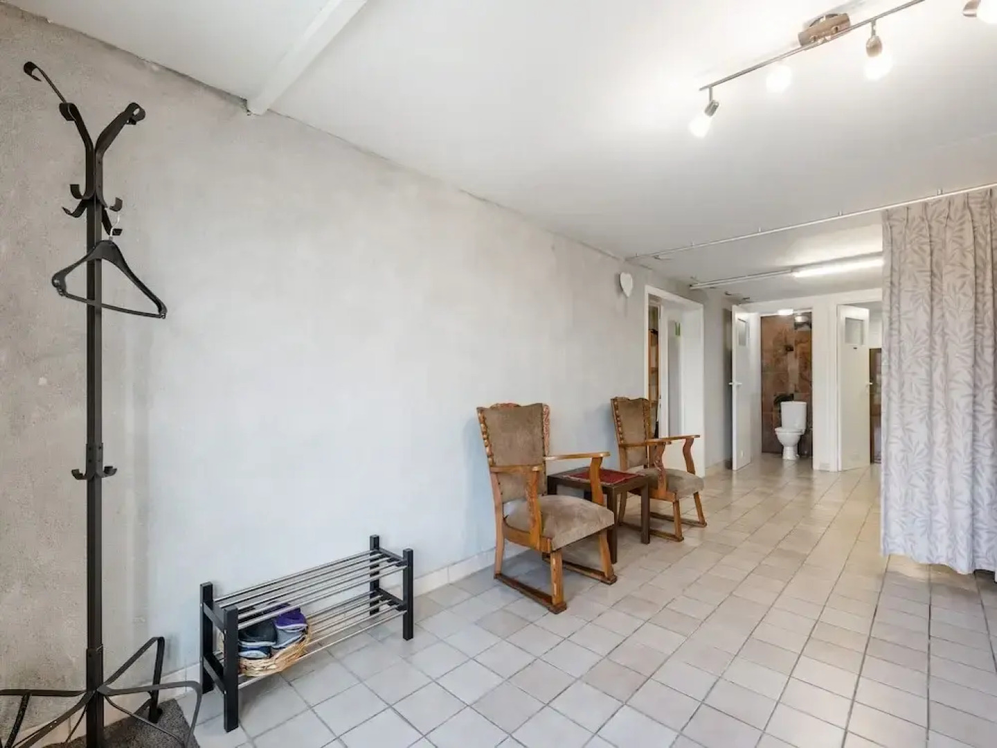 Charming Nieuwpoort Mill Retreat