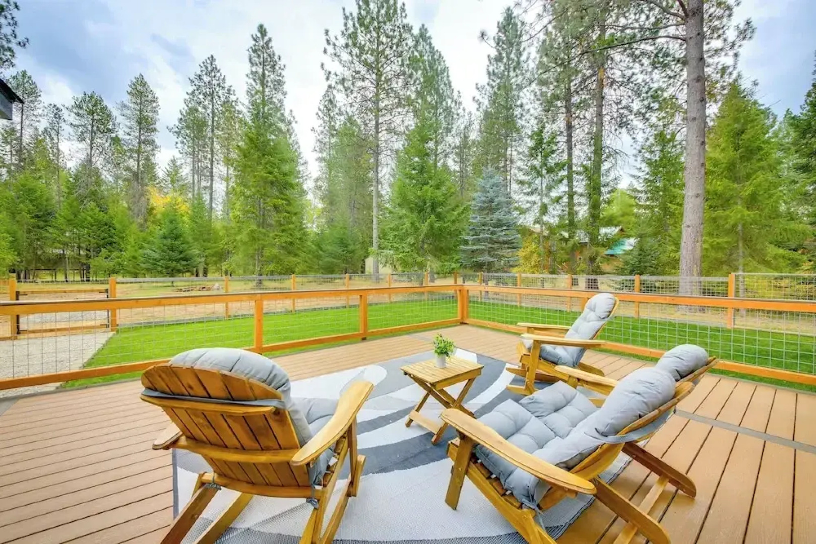 Charming Idaho Home w/ Hot Tub, Near Beaches!