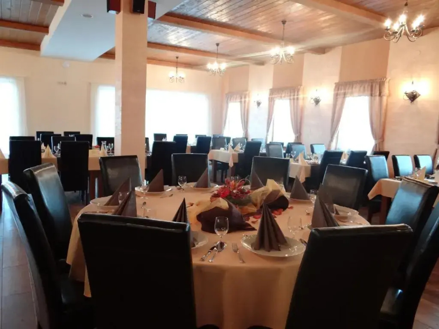 Rybárska bašta a penzión Dobys