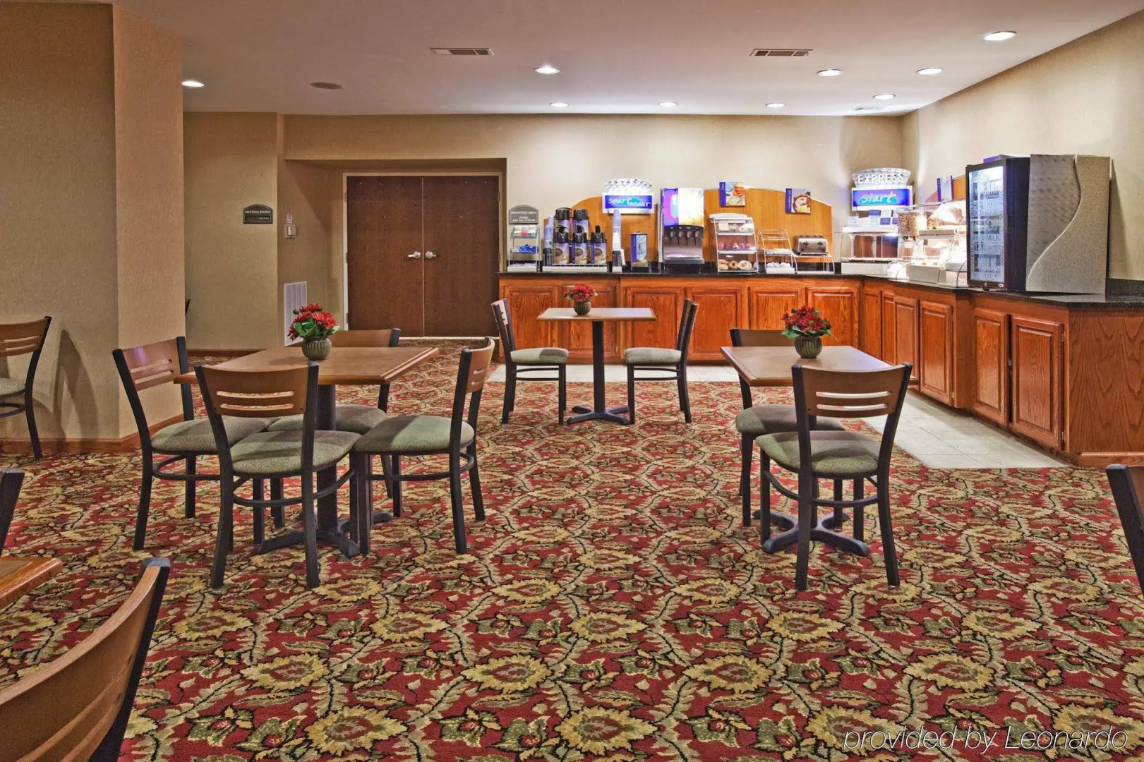 Holiday Inn Express & Suites Lonoke by IHG