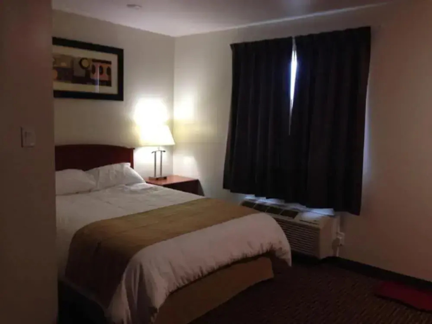 Northern Lights Inn & Suites