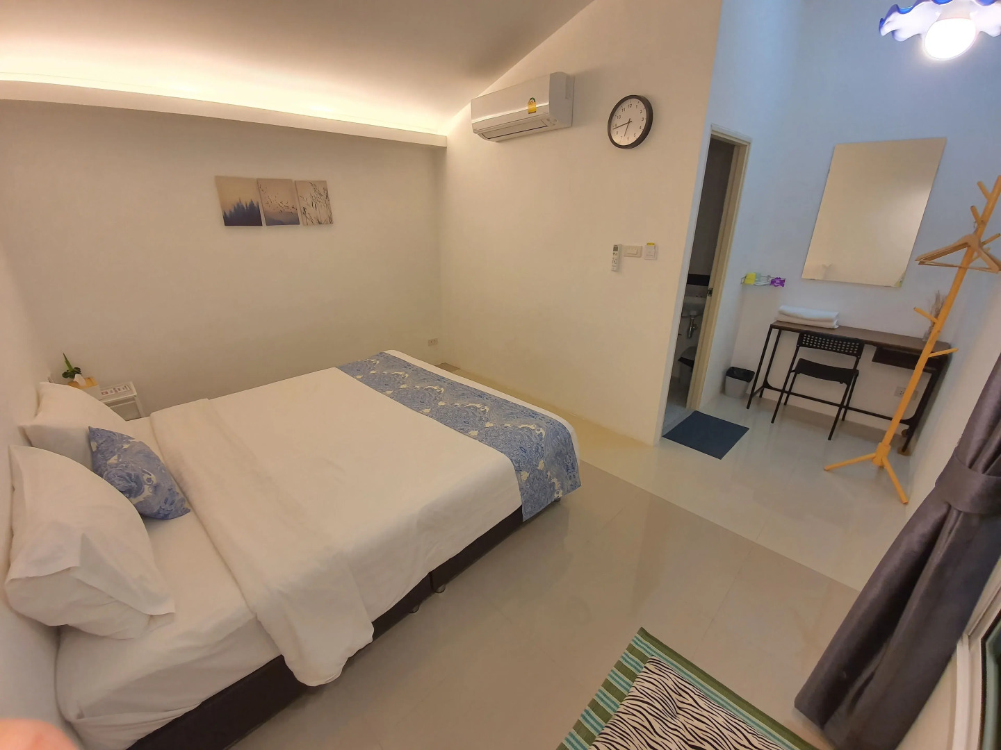 Napa Hostel Samrong Station