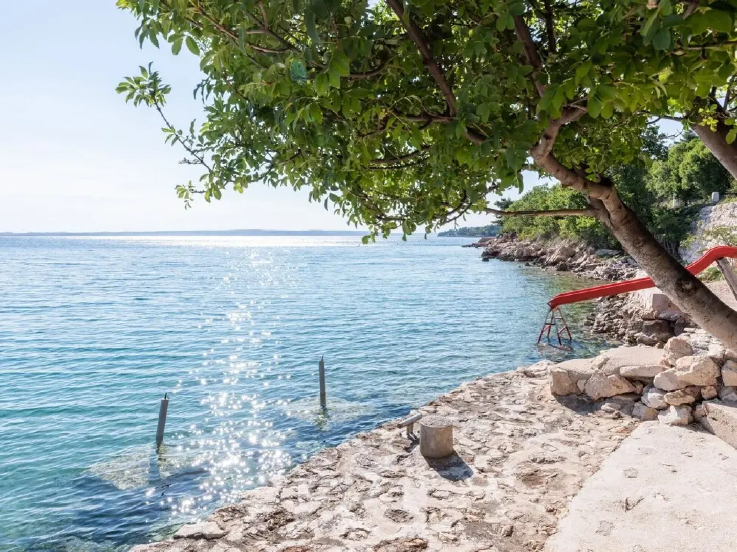 Soothing Holiday Home in Starigrad near Sea