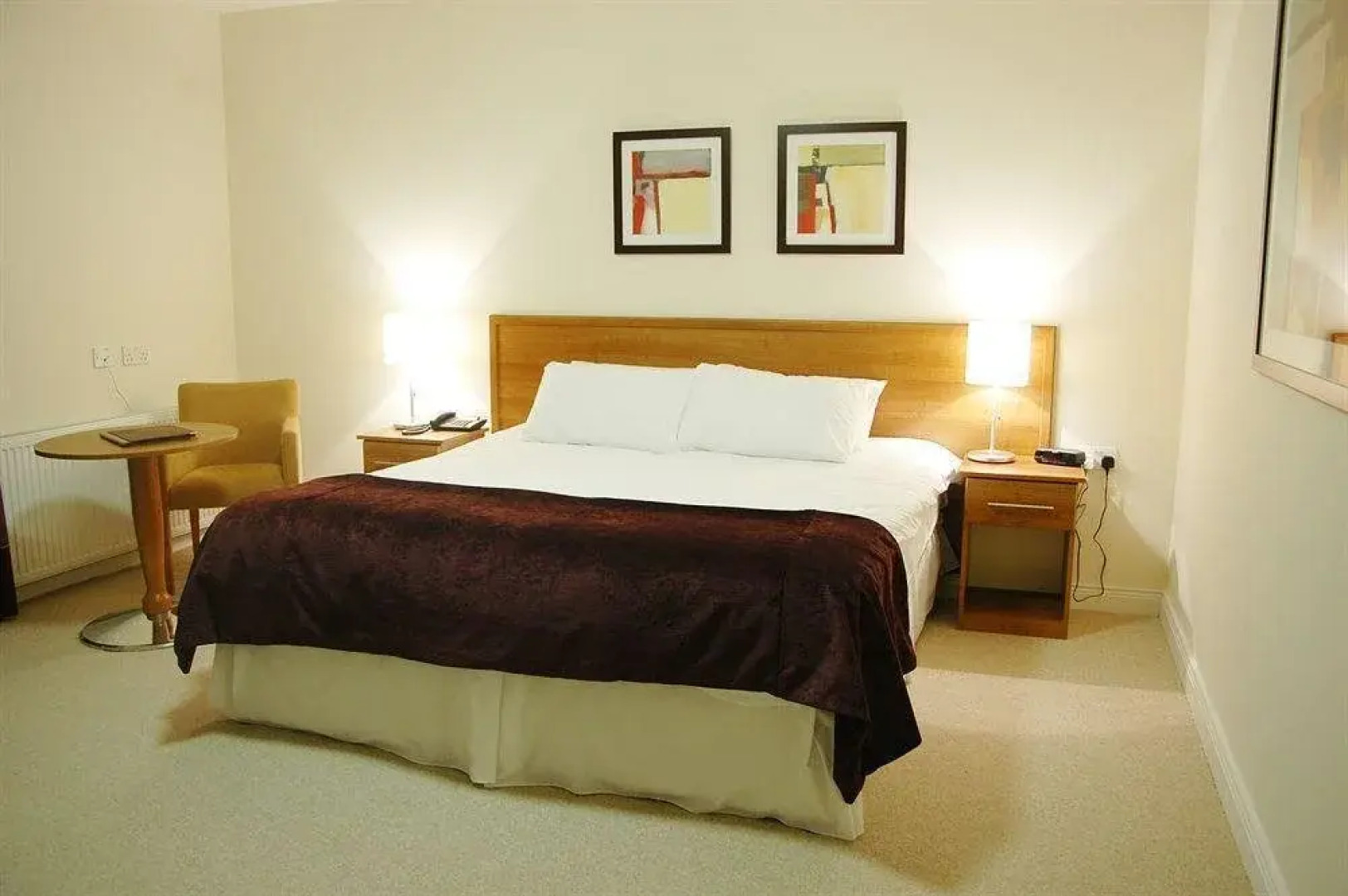 Moycarn Lodge & Marina