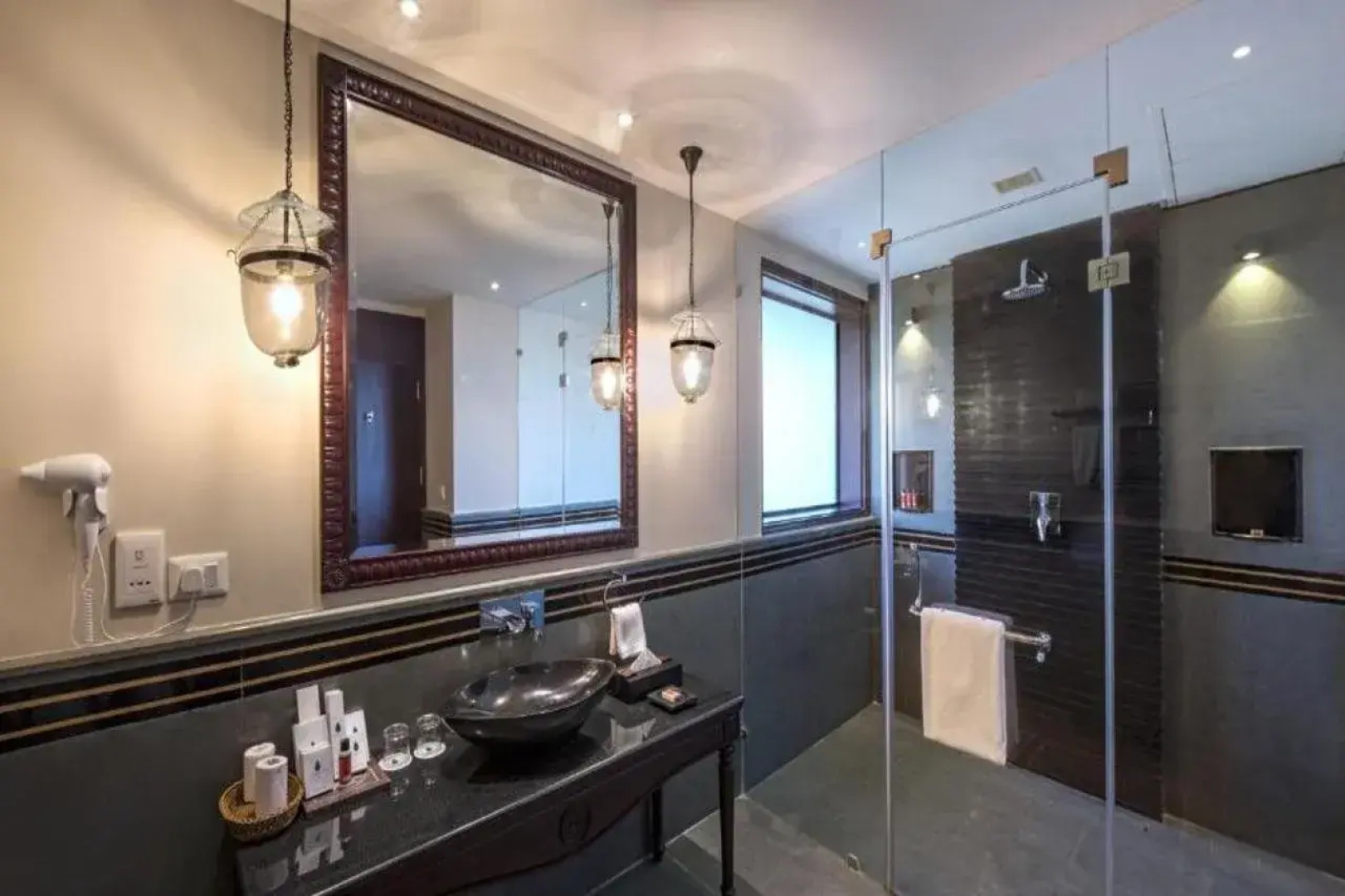 Niraamaya Retreats Backwaters and Beyond Kumarakom