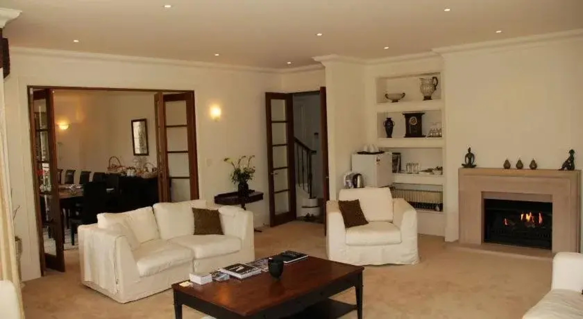 The Consulate Luxury Bed and Breakfast