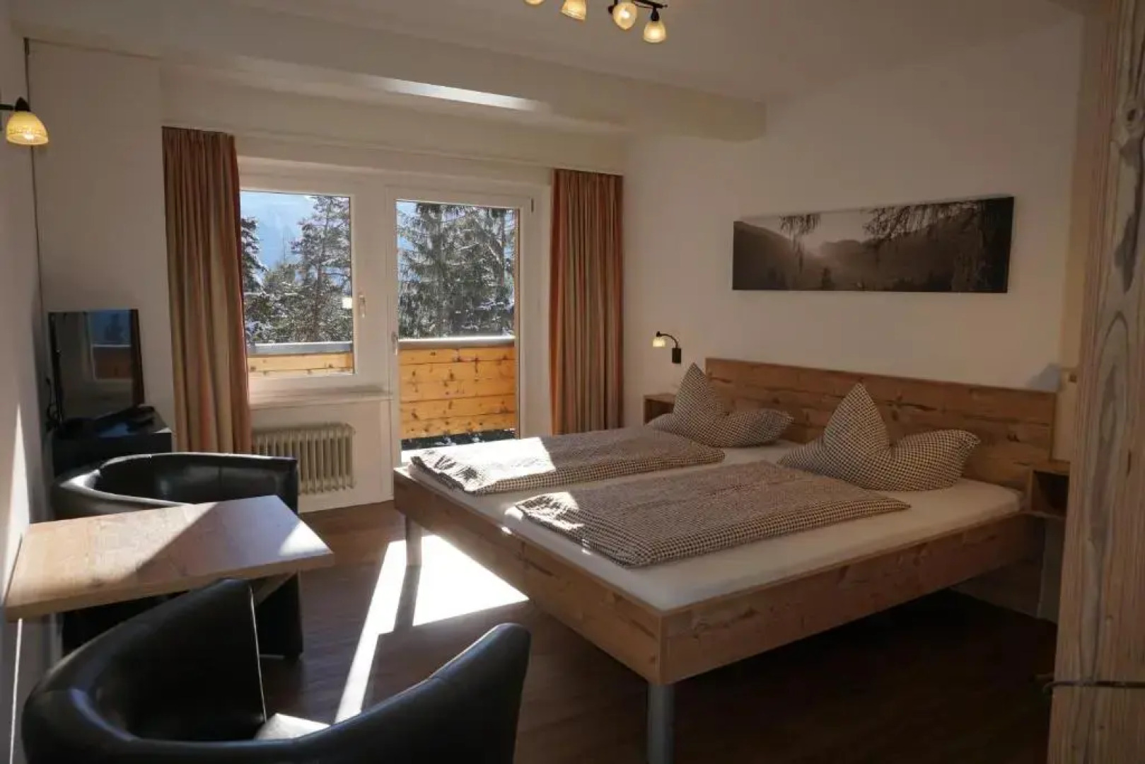 Hotel Pension Tyrol
