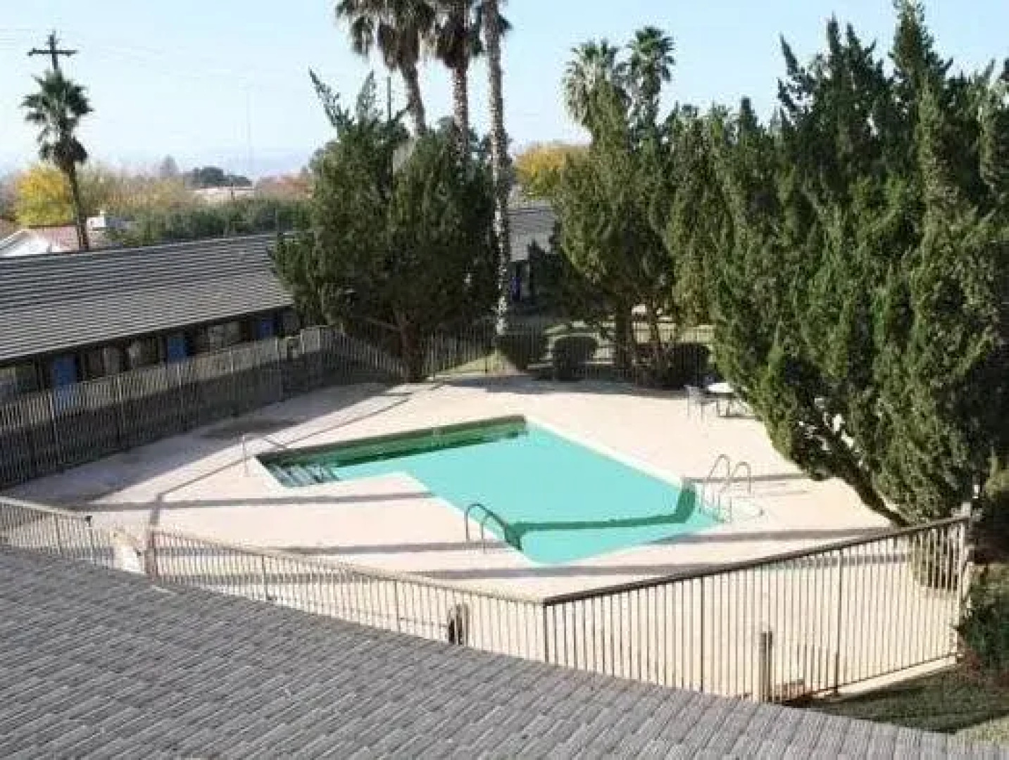 Cambridge Inn Motor Lodge