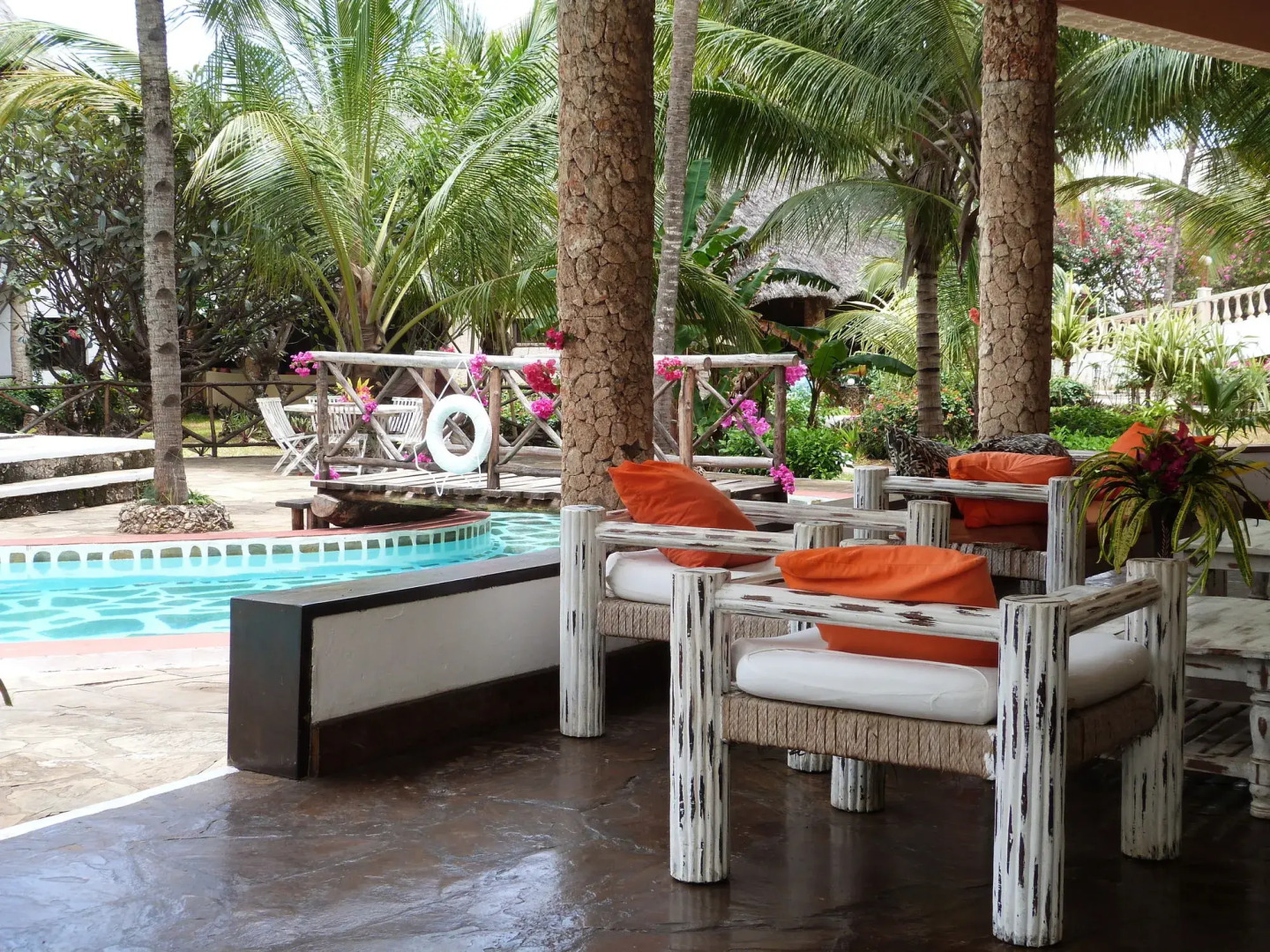 Aquarius Club International Resort