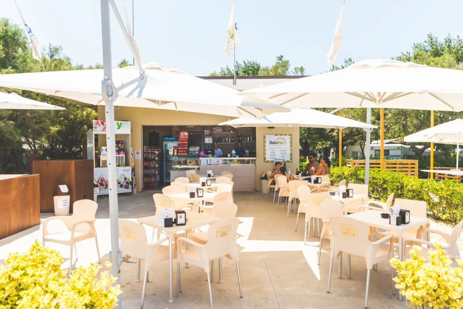 Club Del Sole Stork Family Collection