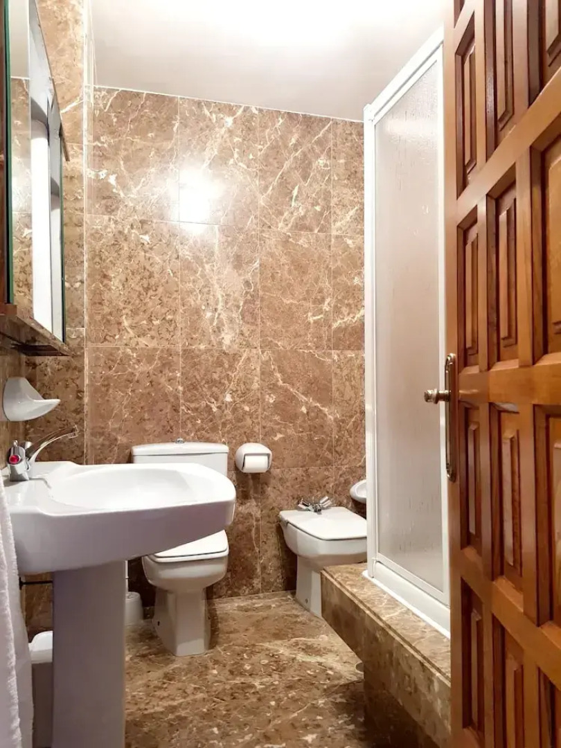 Apartment With 4 Bedrooms in Sarria, With Wonderful City View and Terrace