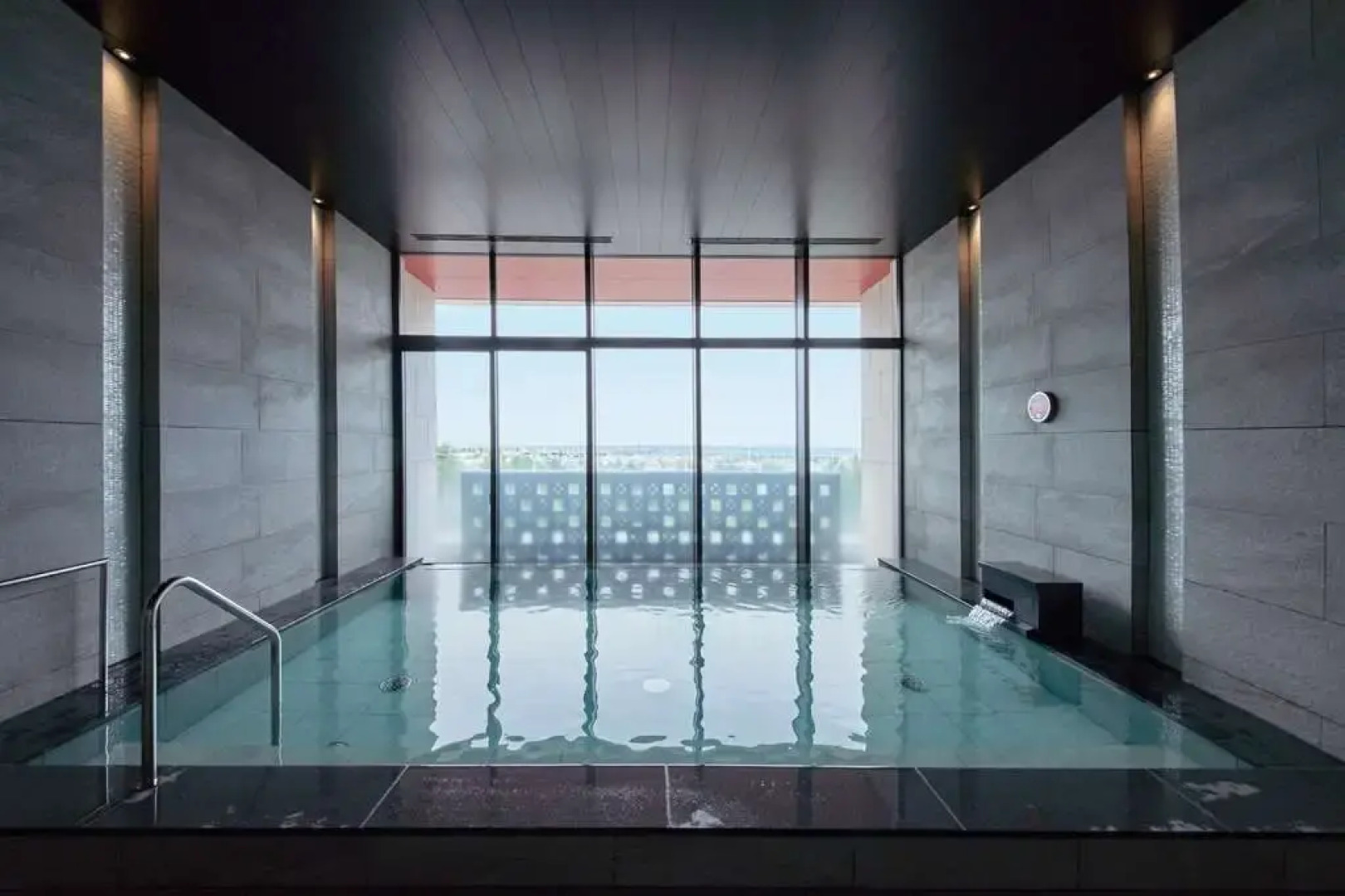 Отель Okinawa Prince Ocean View Ginowan