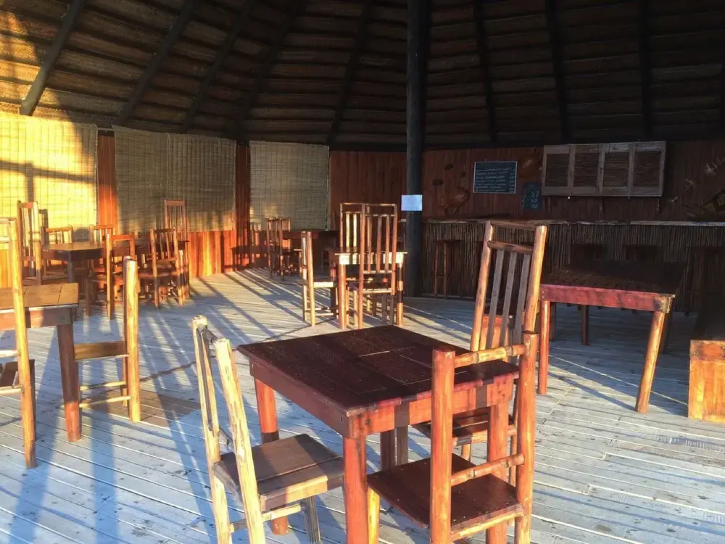 Mango Beach Lodge