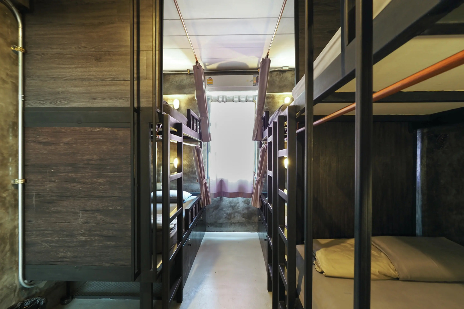 OYO 75332 VM1 Hostel