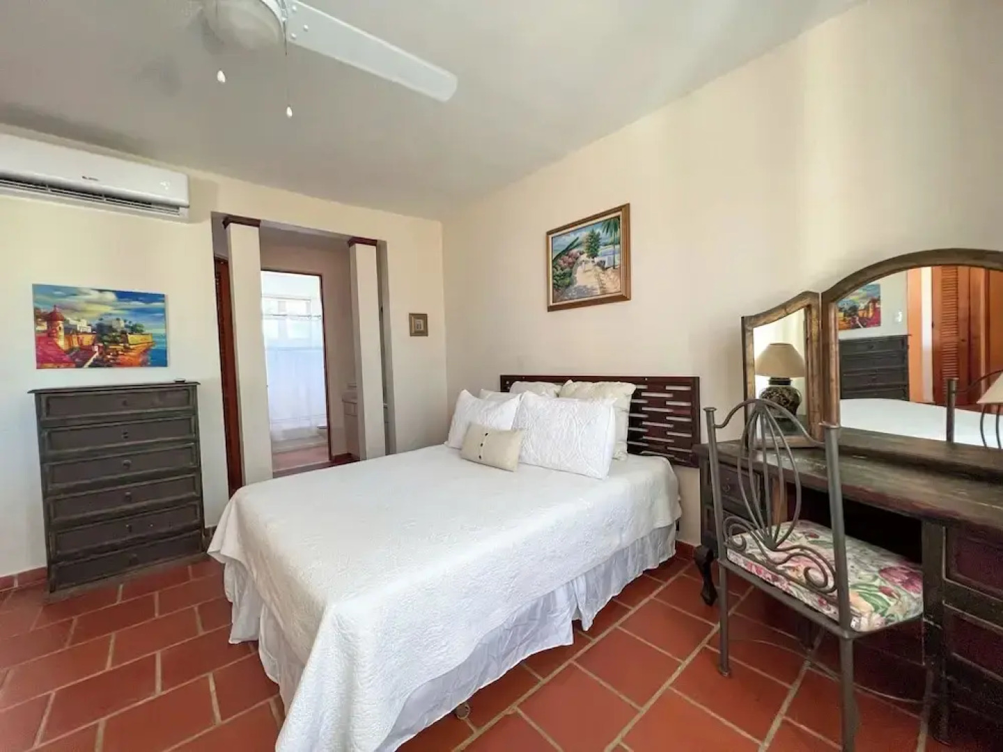 Paradise Villas & Vacations