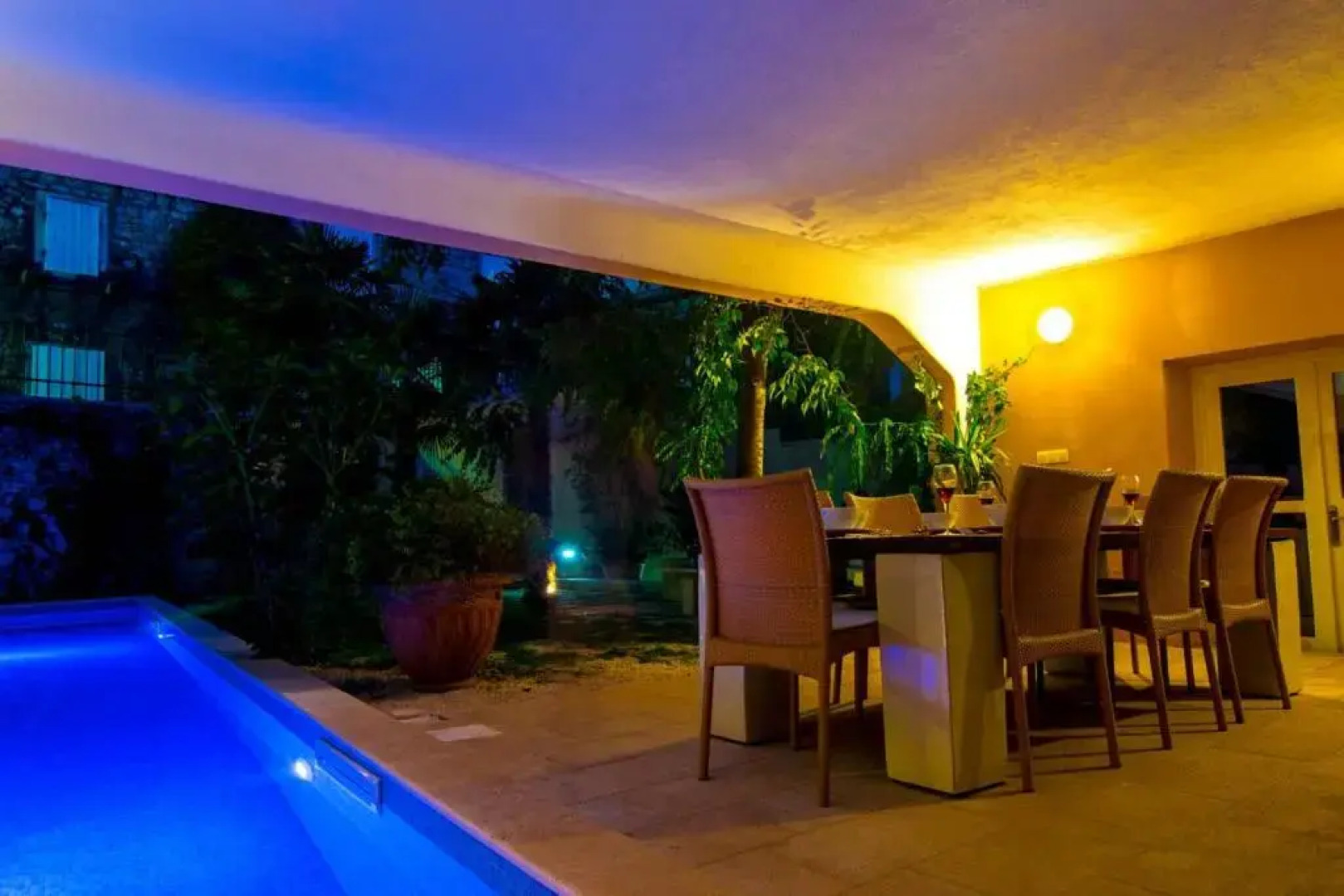 Villa Potoka Palace - 4 Bedroom Villa - Central and Private Setting - Spa and Sauna