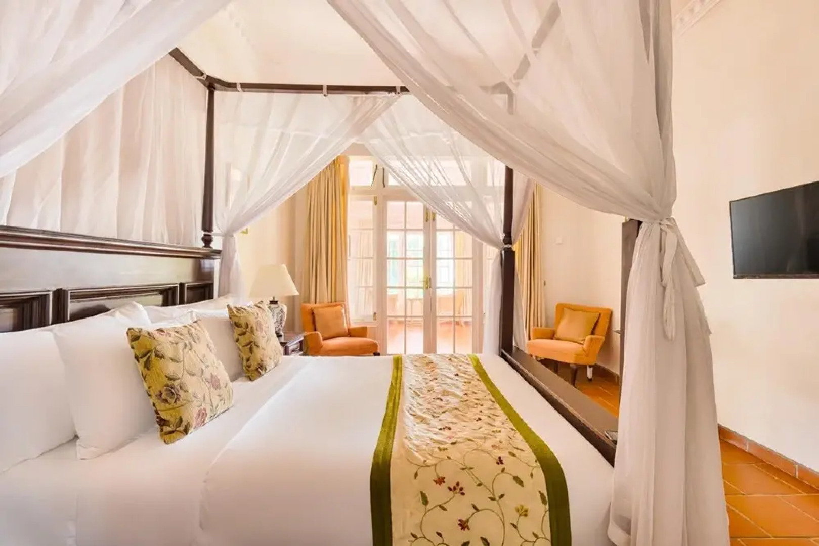 Strathdon by Zinc Journeys