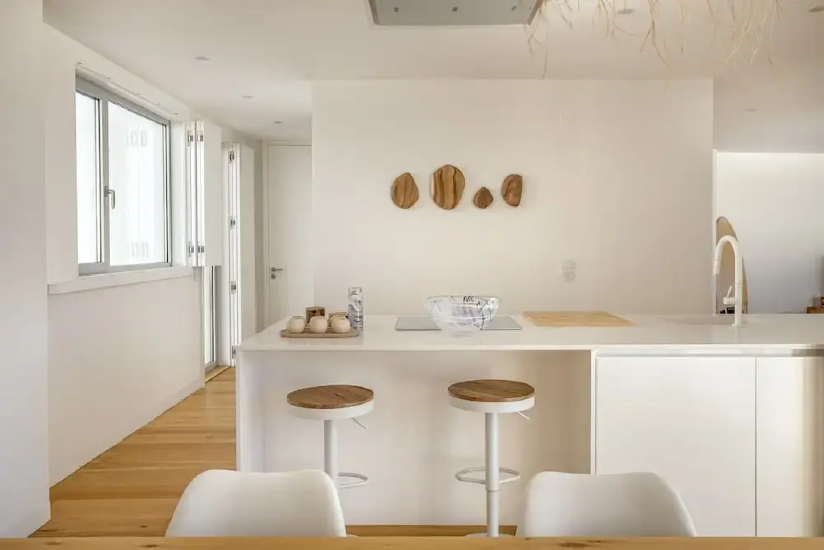 Ericeira Modern Bright With Pool by Homing