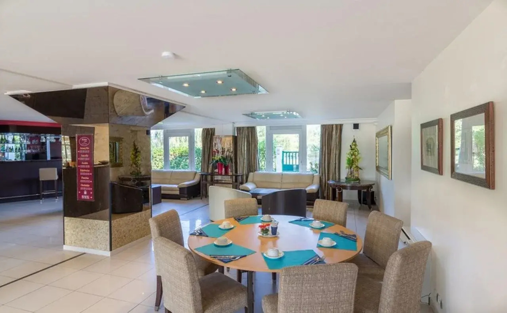 Adonis Grand Geneve Residence Excellior