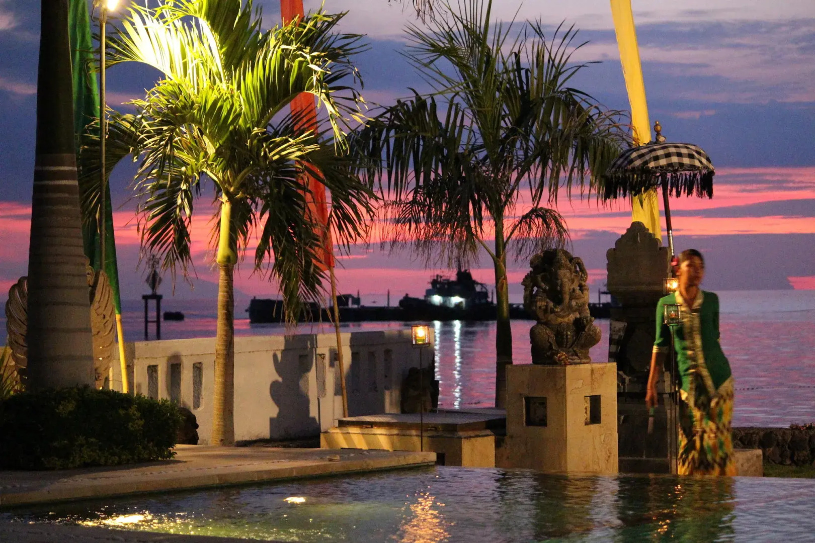 Kelapa Lovina Beach Villas